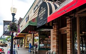 Grand Highland Hotel